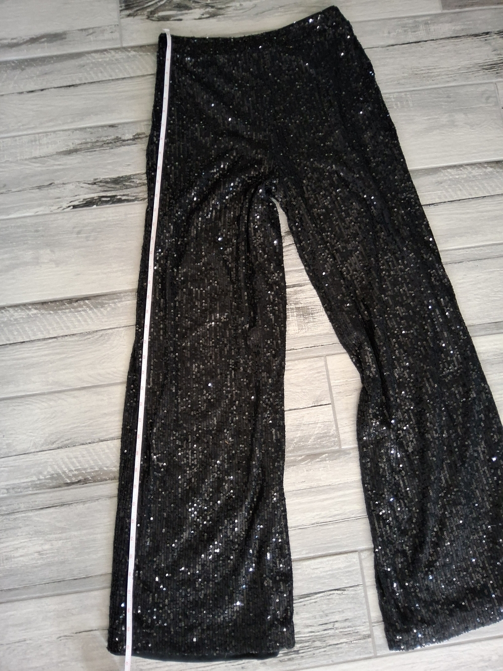 Sequin Wide-Leg Pants in Black - Picture 5 of 8